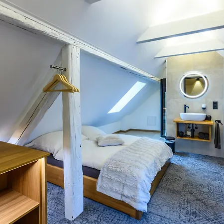 Πανσιόν Domquartier Νάουμπουργκ