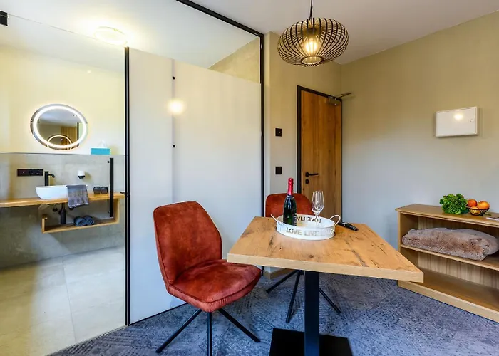 Domquartier Гостевой дом 3*